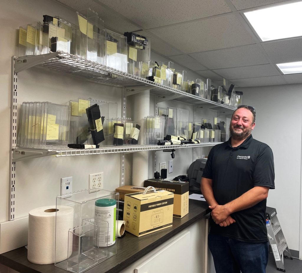 LPM Tours Checkpoint's Anti-Theft Factory